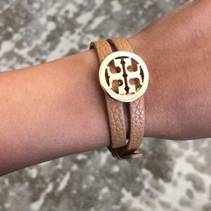 💯 % Authentic Tory Burch double wrap bracelets-TAN
